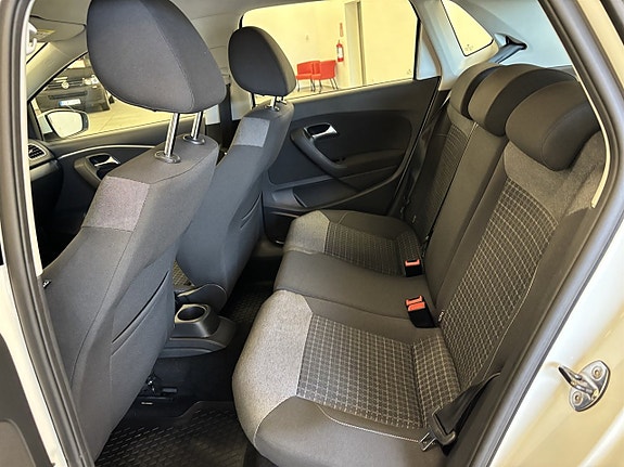 Volkswagen Polo 6 of 9