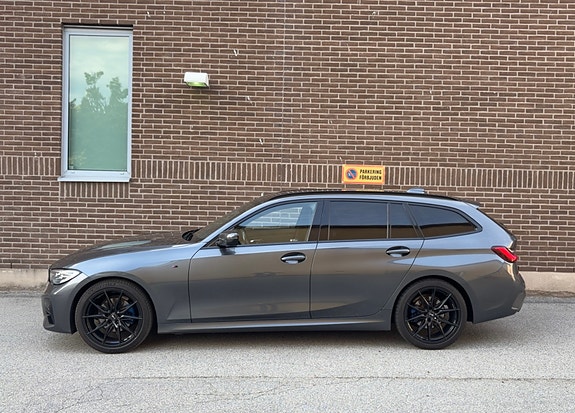 BMW 320d 2 of 17
