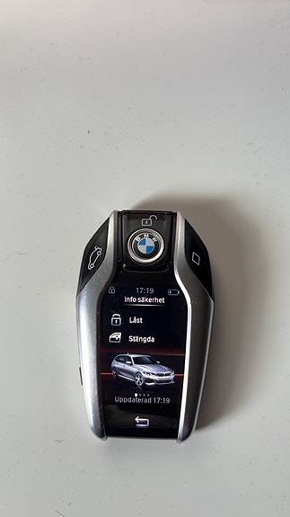 BMW 320d 17 of 17