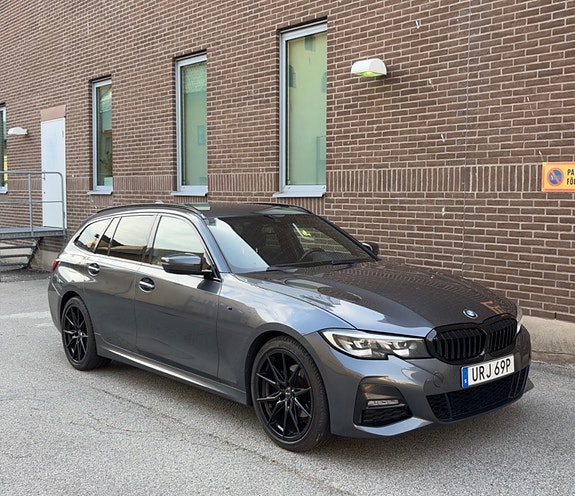 BMW 320d 5 of 17