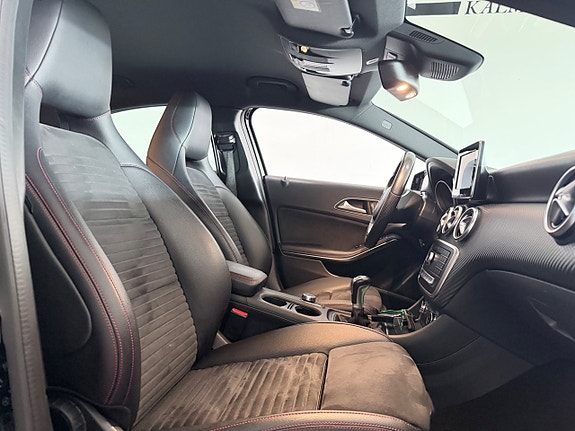 Mercedes-Benz A180 12 of 15
