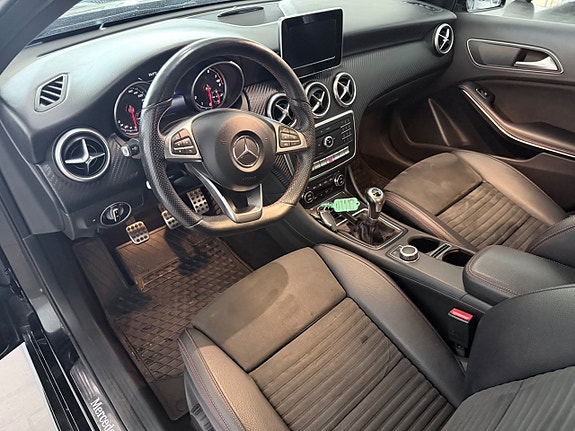 Mercedes-Benz A180 13 of 15