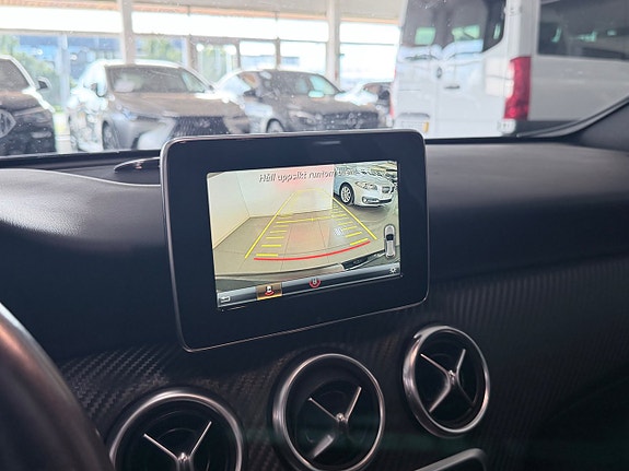 Mercedes-Benz A180 14 of 15