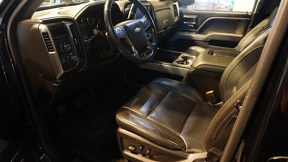 Chevrolet Silverado 1500 12 of 20