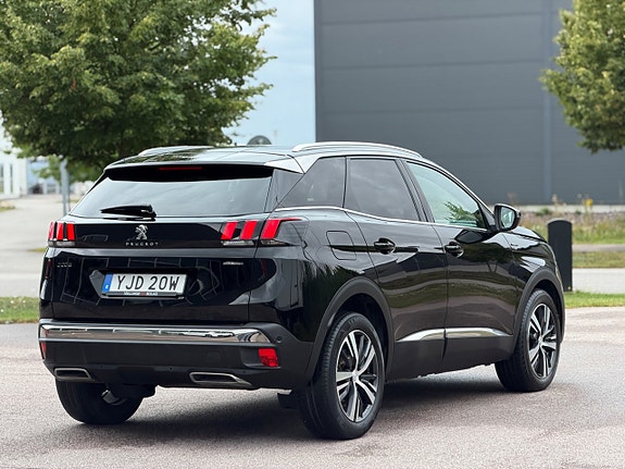 Peugeot 3008 5 of 12