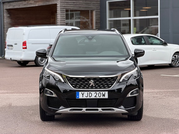 Peugeot 3008 3 of 12