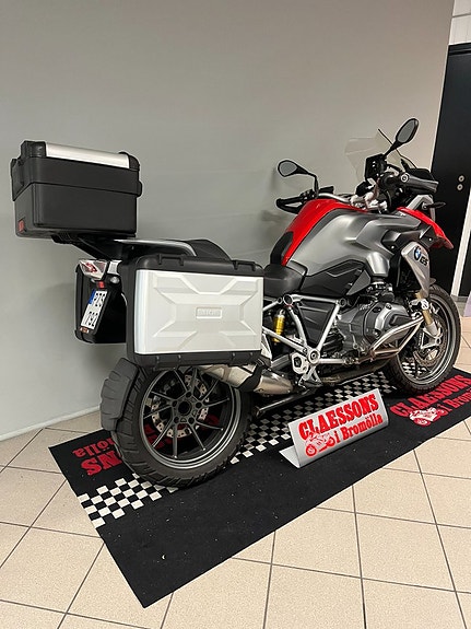 BMW R 1200 GS 3 of 3