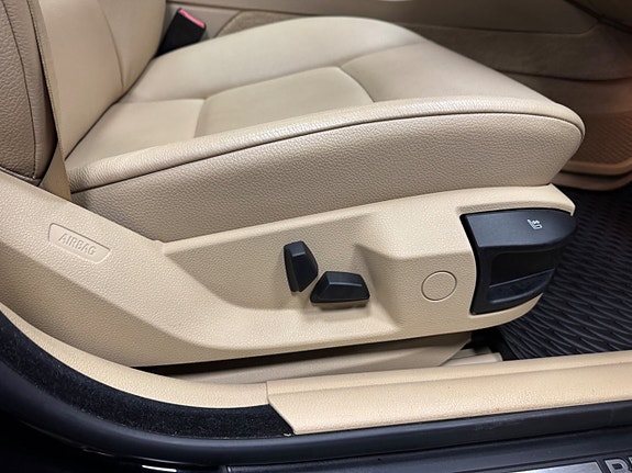 BMW 530i 9 of 12