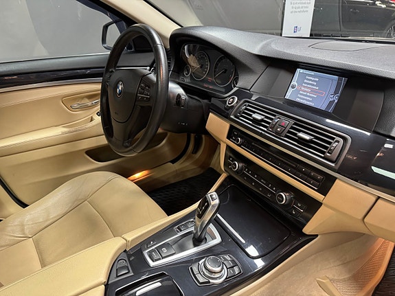 BMW 530i 8 of 12