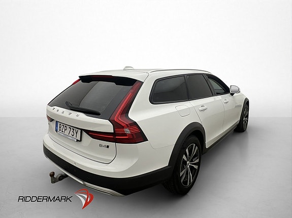 Volvo V90 Cross Country 8 of 30