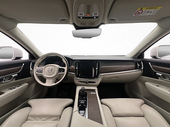 Volvo V90 Cross Country 16 of 30