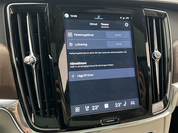 Volvo V90 Cross Country 27 of 30