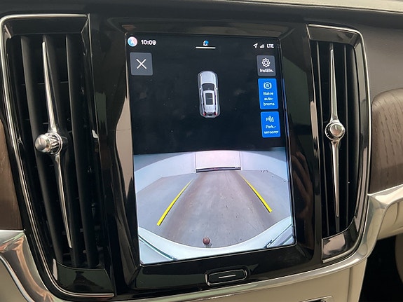 Volvo V90 Cross Country 23 of 30