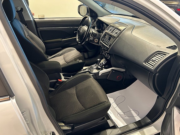 Mitsubishi ASX 7 of 11