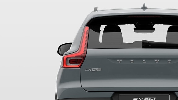 Volvo EX40 6 of 30
