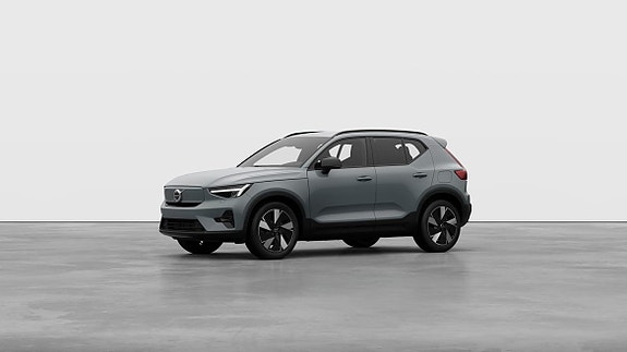 Volvo EX40 21 of 30