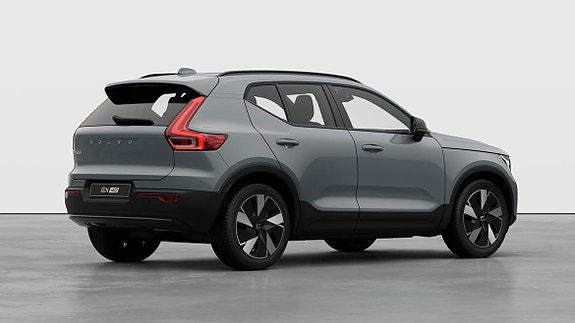 Volvo EX40 30 of 30