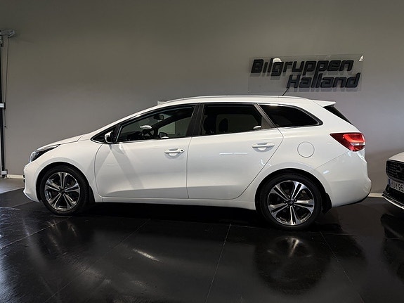 Kia Ceed 4 of 26