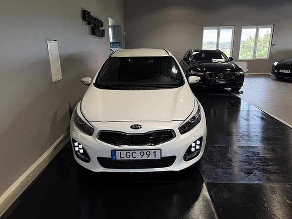 Kia Ceed 5 of 26