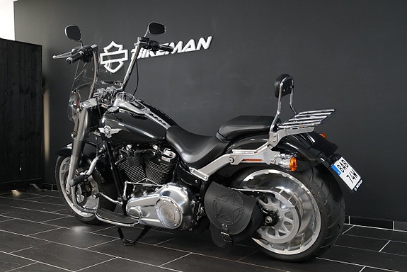Harley-Davidson FLFBS Fat Boy Vance & Hines 6 of 10
