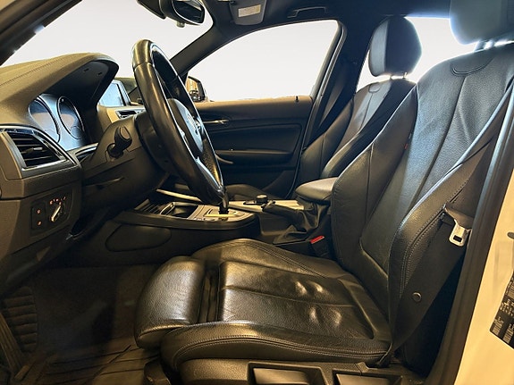 BMW 120 9 of 20