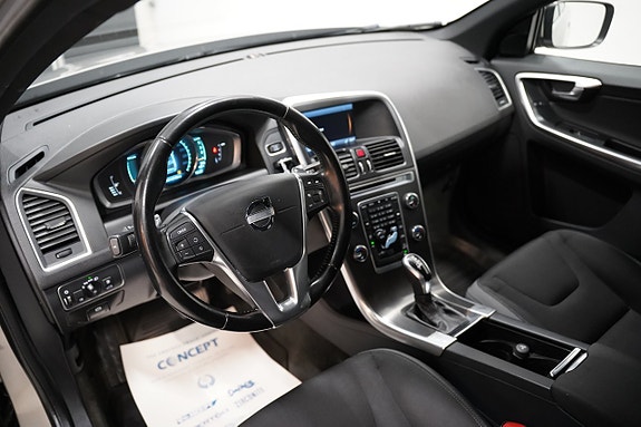 Volvo XC60 6 of 20