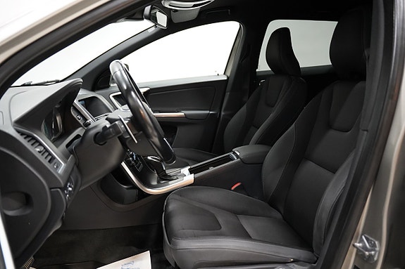 Volvo XC60 7 of 20