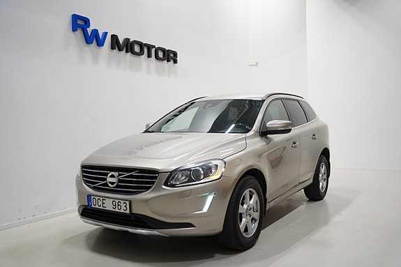Volvo XC60 2 of 20