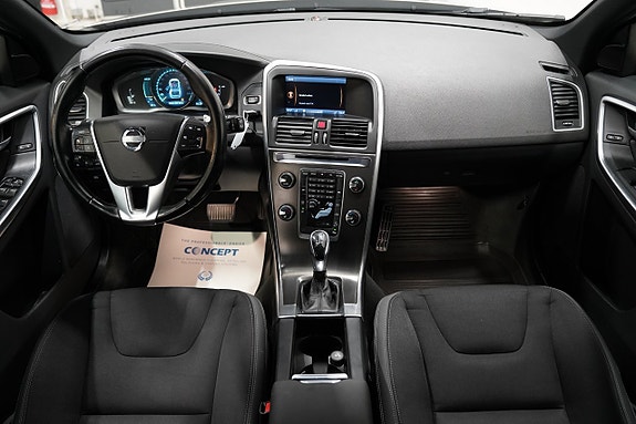 Volvo XC60 10 of 20