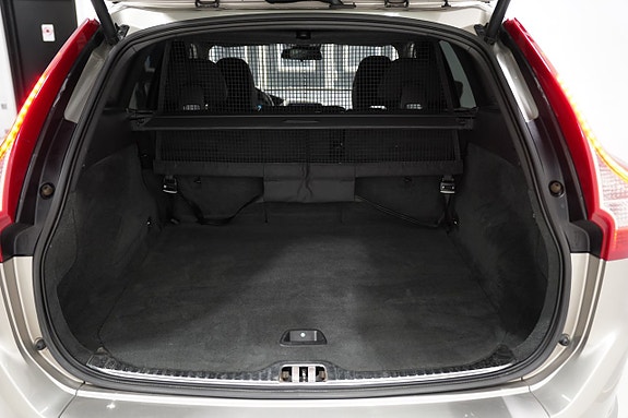 Volvo XC60 19 of 20