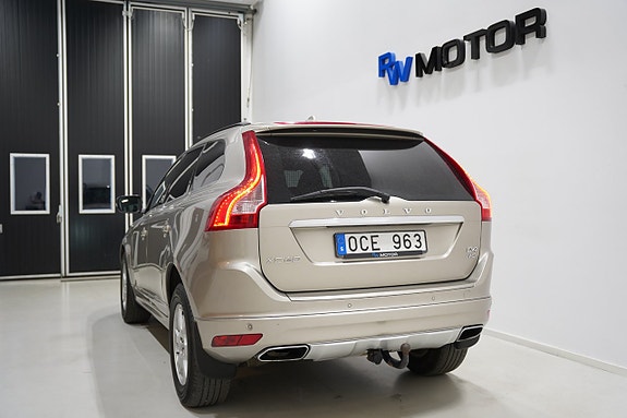 Volvo XC60 4 of 20