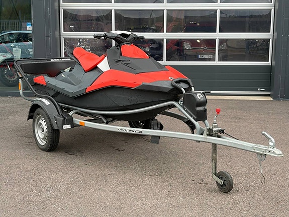 Seadoo Spark | Click & Go Trailer | Endast 80 timmar