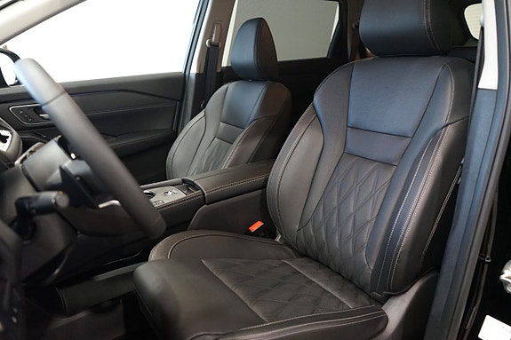 Nissan X-Trail 14 of 17