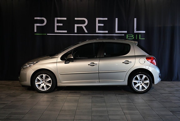 Peugeot 207 2 of 18