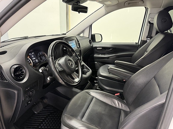 Mercedes-Benz Vito 119 11 of 25