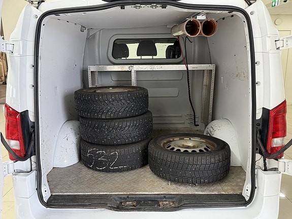 Mercedes-Benz Vito 119 16 of 25