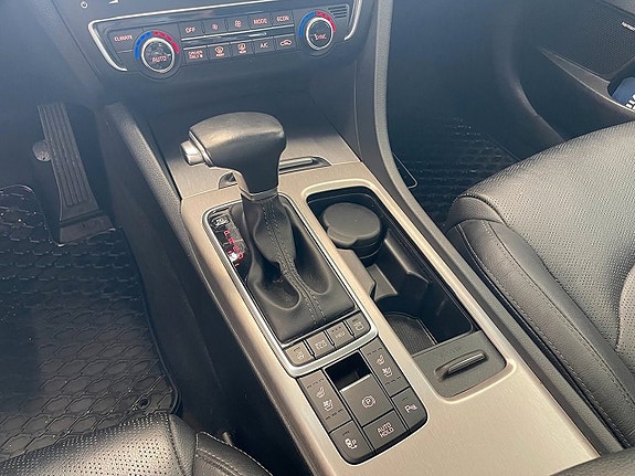 Kia Optima 18 of 23