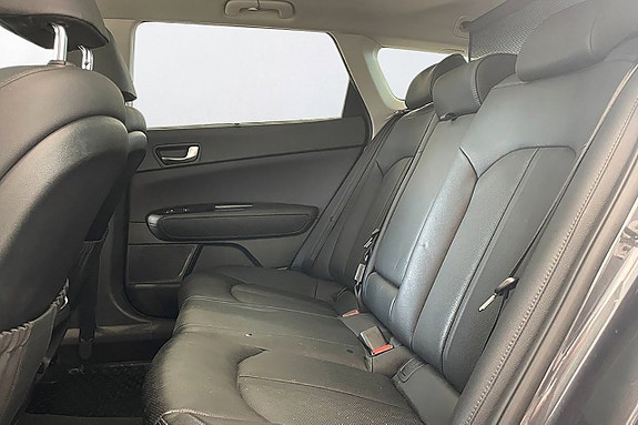Kia Optima 15 of 23