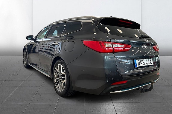 Kia Optima 9 of 23