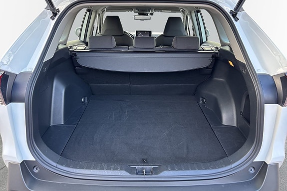 Toyota RAV4 11 of 20