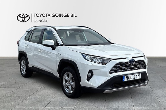 Toyota RAV4 20 of 20