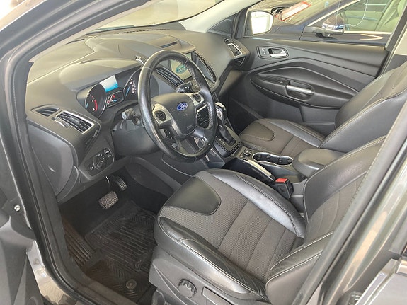 Ford Kuga 4 of 8