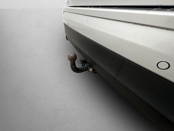 Volvo XC60 10 of 30