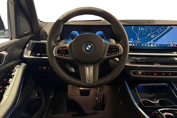 BMW X5 9 of 18