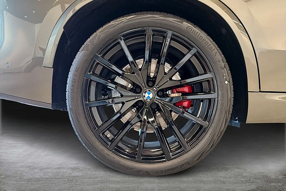BMW X5 15 of 18