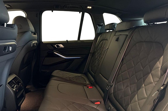 BMW X5 11 of 18