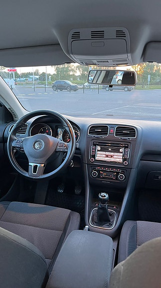 Volkswagen Golf VI 5 of 5