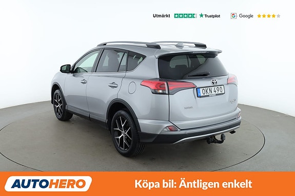 Toyota RAV4 3 of 30