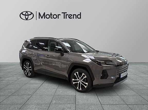 Toyota RAV4 6 of 11