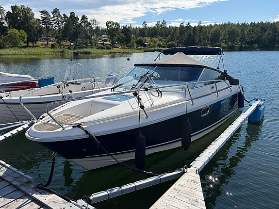 Aquador 23 DC 2008 – mycket välskött – stora investeringar gjorda 2022–2026 7 of 28